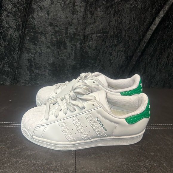 Adidas Superstar Originals Classic Shell-toe Cloud White Green Size 6 - Picture 7 of 11
